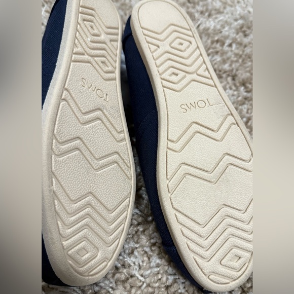 TOMS Classic Navy Blue Slip-Ons - Picture 5 of 5